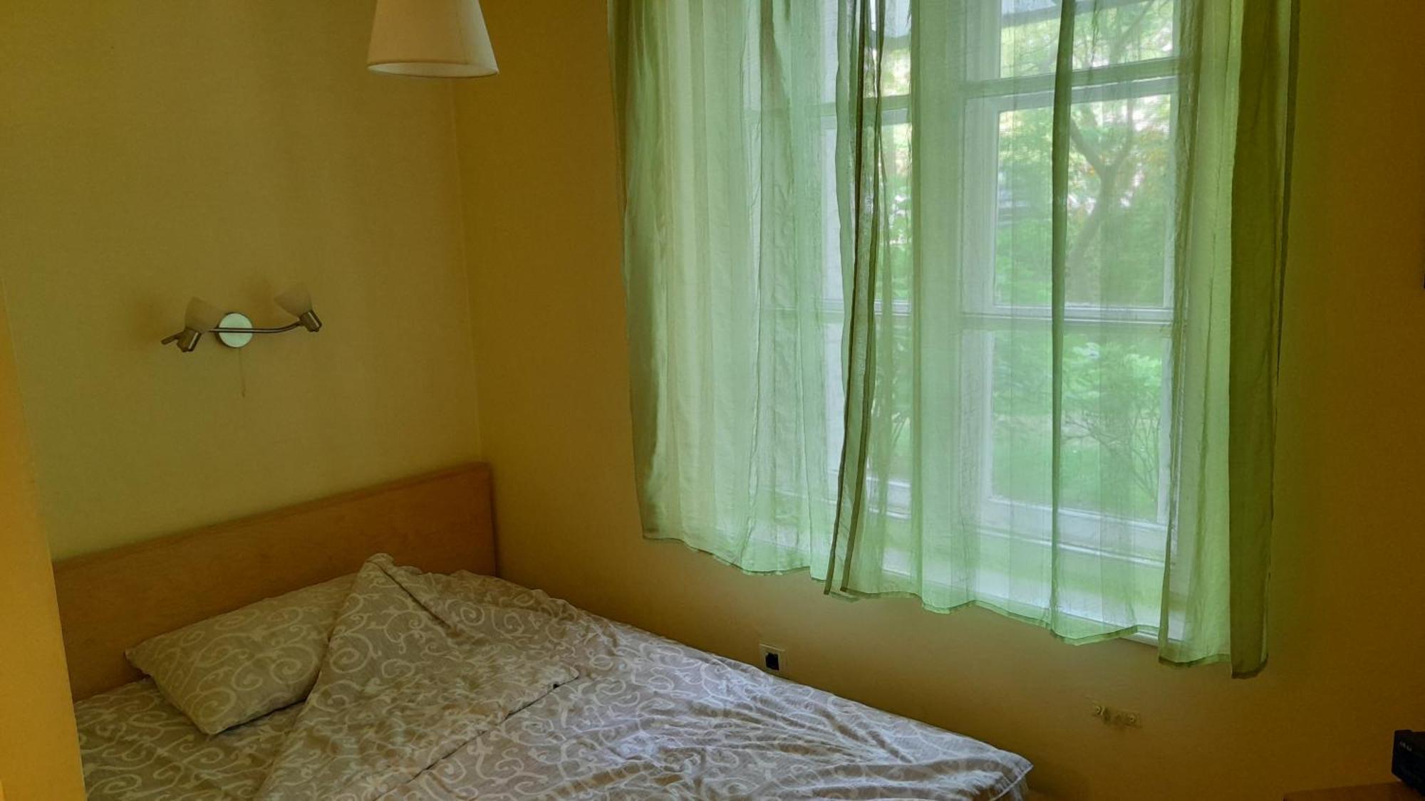 Vracar Krunska Jamiva Apartamento Belgrado Exterior foto